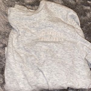 grey crop top